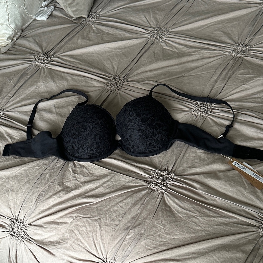 SKIMS Black Lace Bra